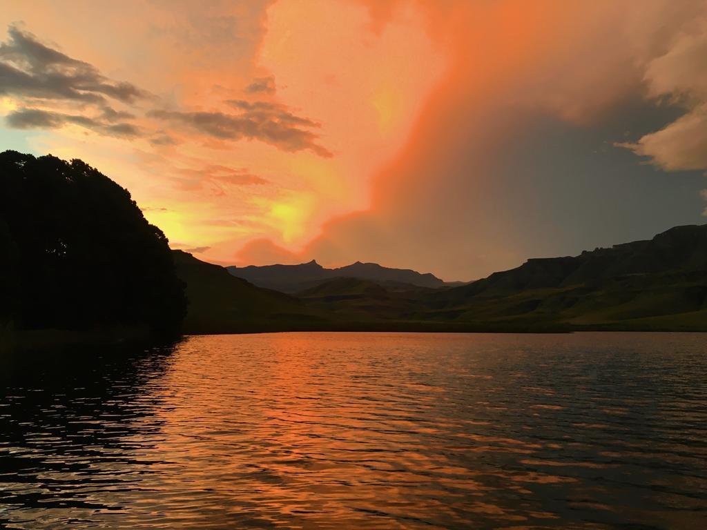 Giantscup Wilderness Reserve Underberg Exteriör bild